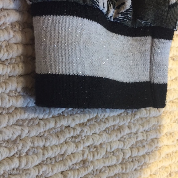 Light viscose bomber jacket - Picture 3 of 4